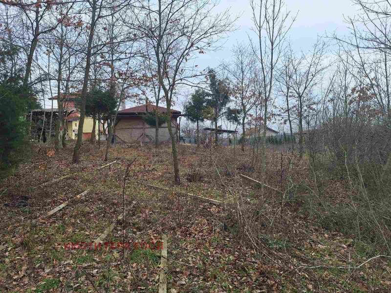 Продава ПАРЦЕЛ, с. Приселци, област Варна