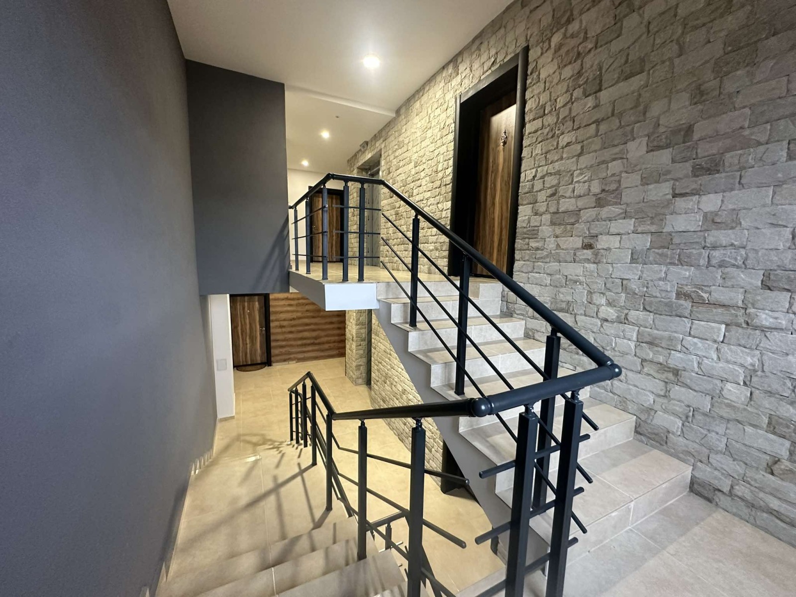 ������� 2-����� | Imot.bg � ����������� 15