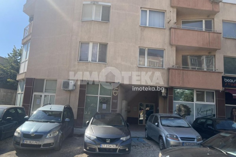 Продава МАГАЗИН, град Пловдив, Южен • 160000 € / 312932.80 лв. • 79587389 1