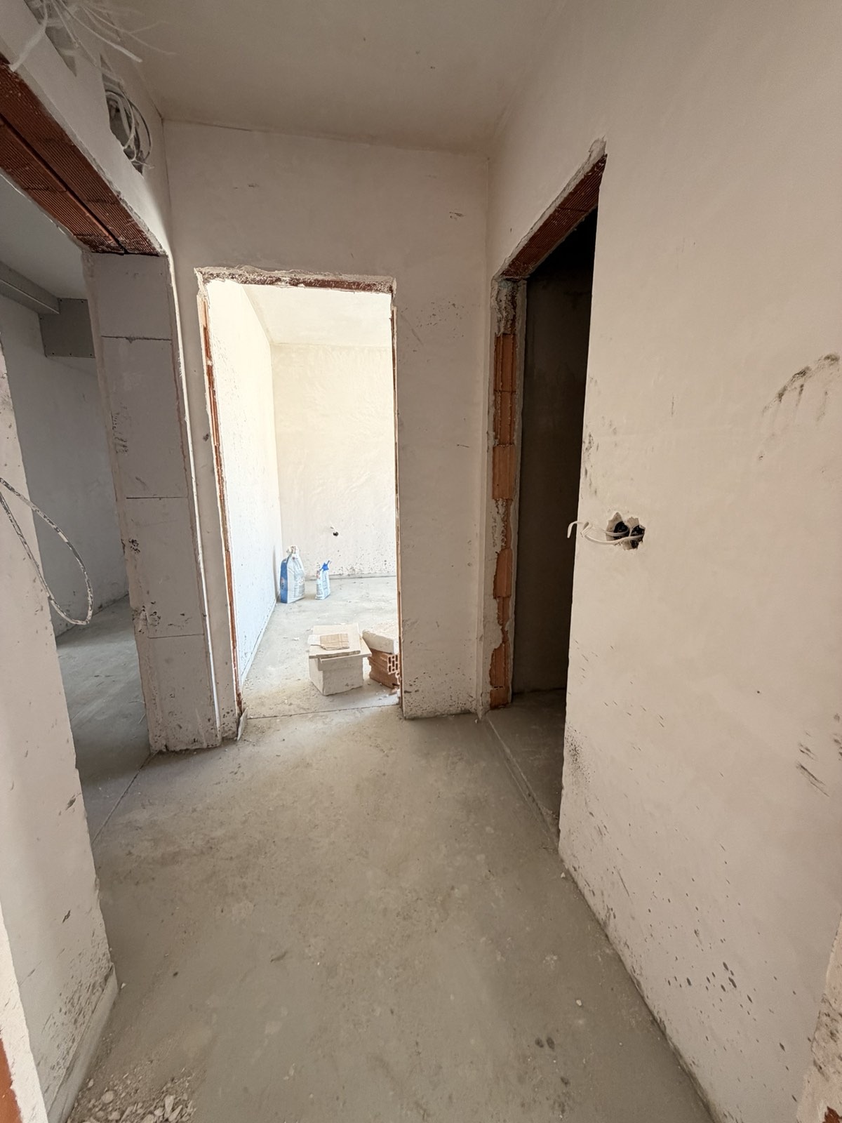 Продава 2-СТАЕН, гр. Варна, Възраждане 3, снимка 2 - Апартаменти - 54678782