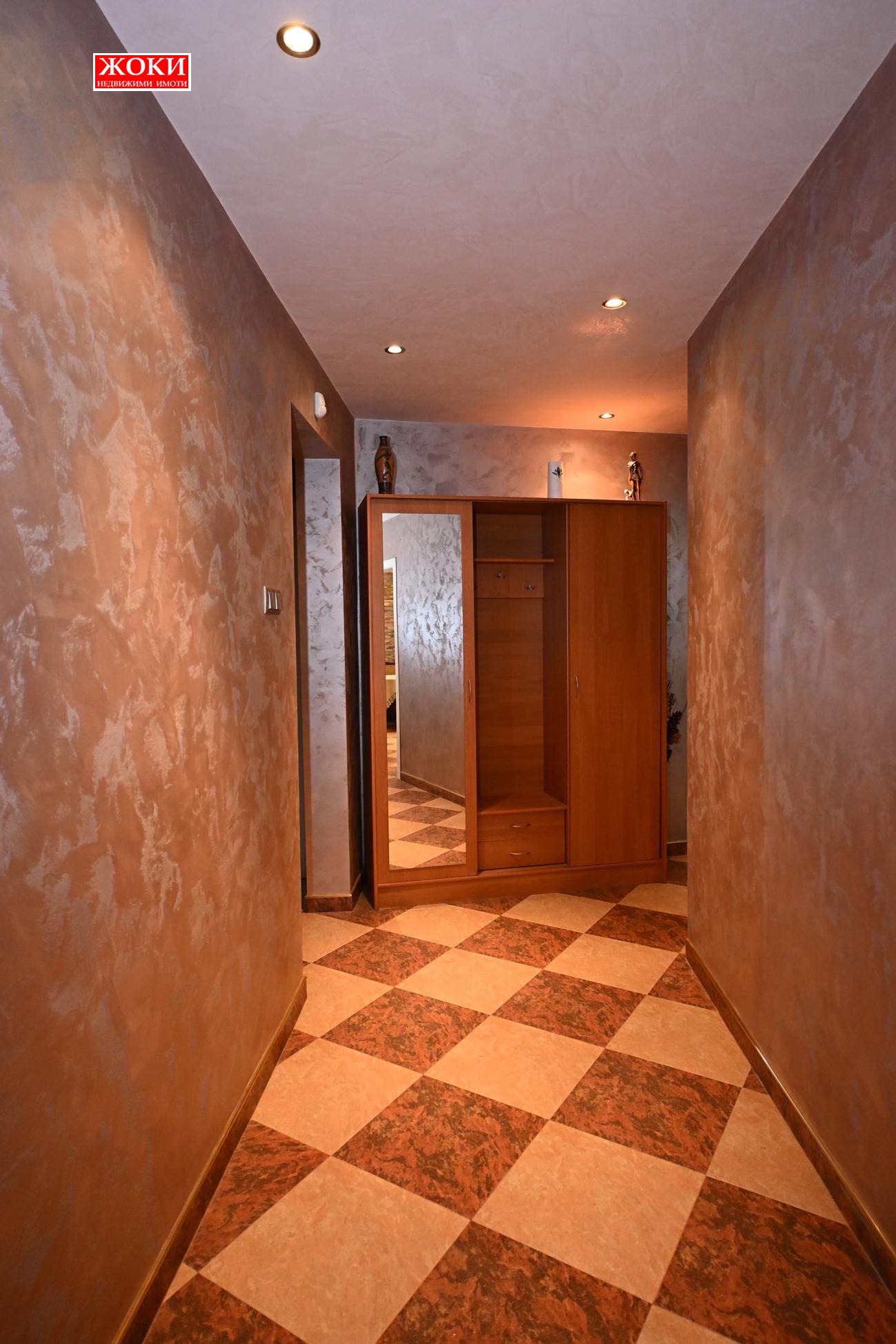 Продава 4-СТАЕН, гр. Перник, Рено, снимка 15 - Апартаменти - 53896694