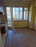 Продава 4-СТАЕН, град Русе, Широк център • 140000 € / 273816.20 лв. • 61731101 5