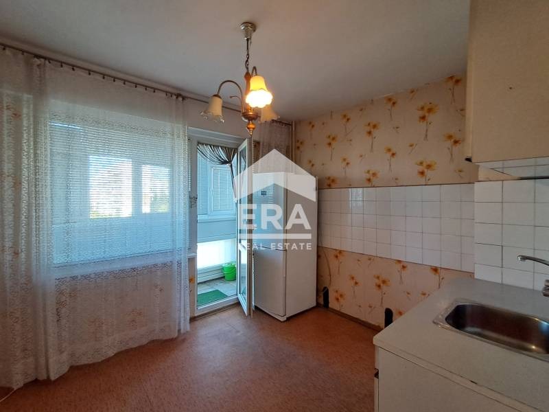 Продава  2-стаен град Варна , Възраждане 3 , 41 кв.м | 56106236 - изображение [6]