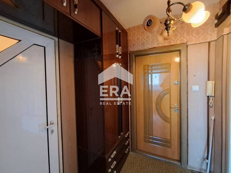 Продава  2-стаен град Варна , Възраждане 3 , 41 кв.м | 56106236 - изображение [10]