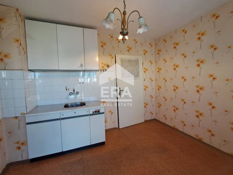 Продава  2-стаен град Варна , Възраждане 3 , 41 кв.м | 56106236 - изображение [4]