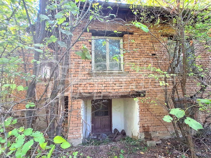 Продава КЪЩА, област Велико Търново, с. Морава • 4800 € / 9387.98 лв. • 84741185 1