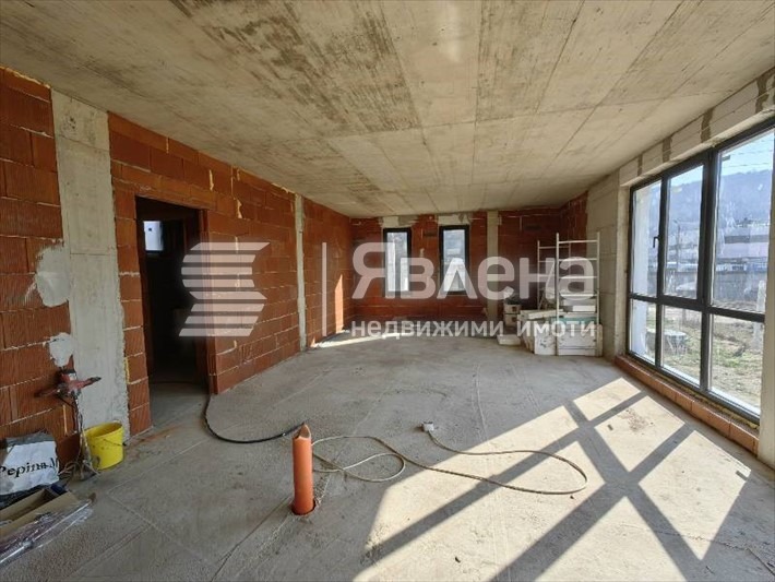 Продава КЪЩА, с. Изгрев, област Благоевград, снимка 3 - Къщи - 53360204