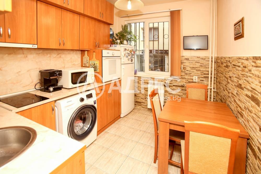 Продава 3-СТАЕН, гр. София, Център, снимка 10 - Апартаменти - 53810201