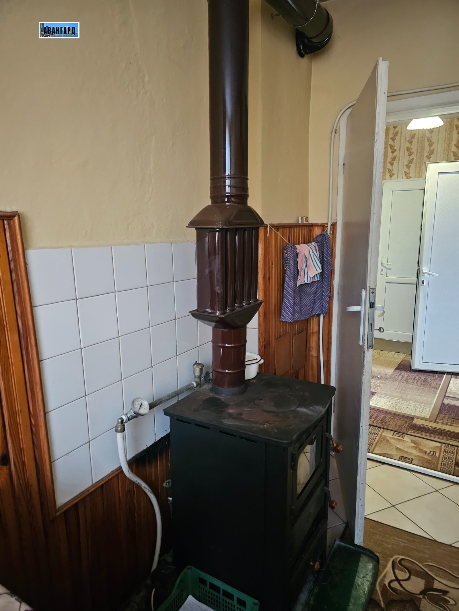 Продава КЪЩА, с. Жабокрът, област Кюстендил, снимка 12 - Къщи - 54394010