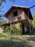 Продава ВИЛА, област Ловеч, гр. Троян • 32000 лв. • 65033334 — Holmes.bg