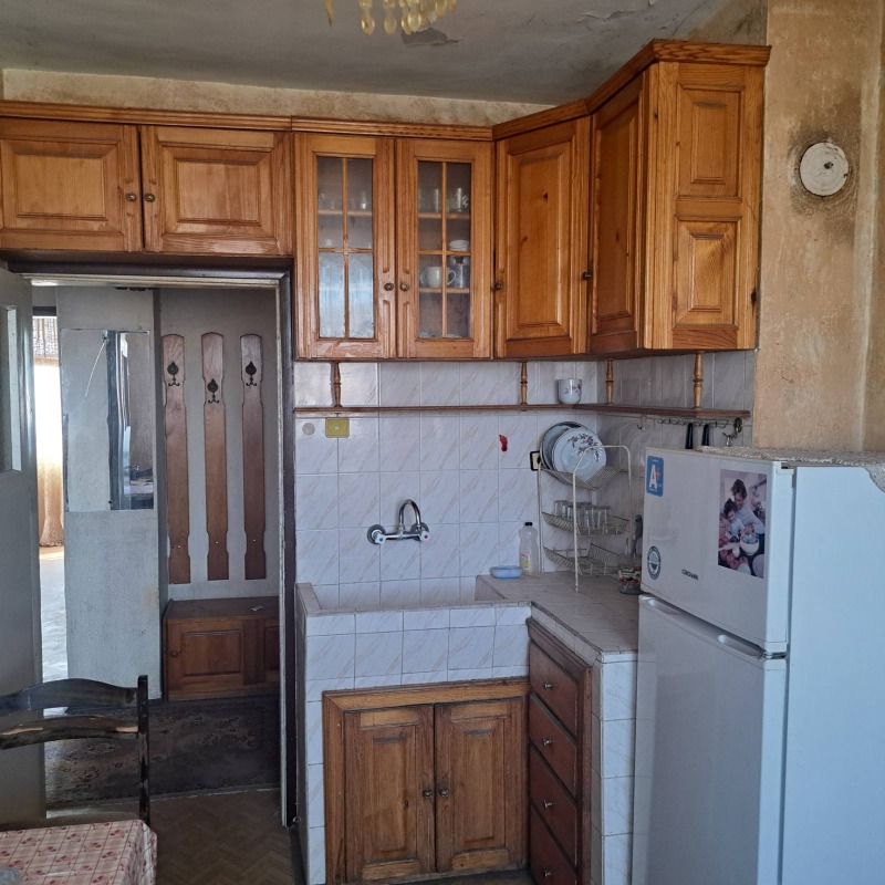 Продава 2-СТАЕН, гр. Айтос, област Бургас, снимка 1 - Aпартаменти - 49545157