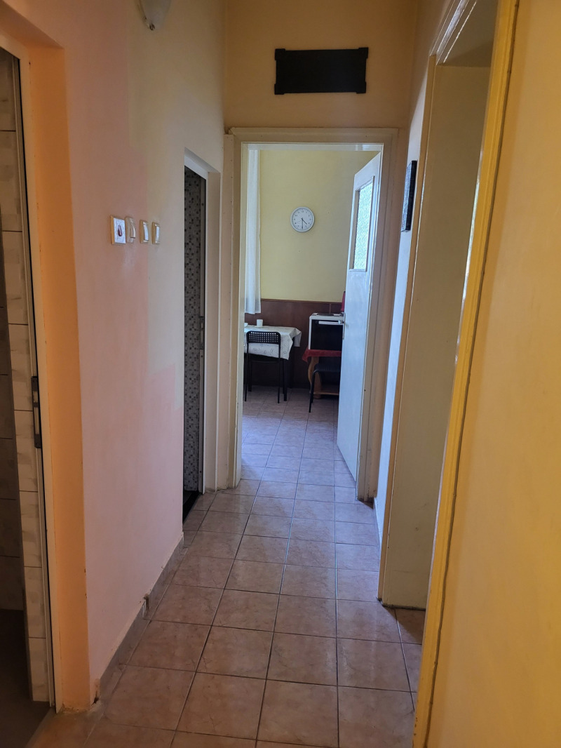Zu verkaufen  1 Schlafzimmer Sofia , Zentar , 78 qm | 13155290 - Bild [4]