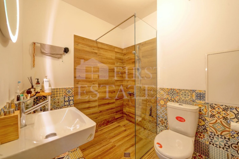 Zu verkaufen  2 Schlafzimmer Sofia , Zentar , 135 qm | 35403910 - Bild [11]