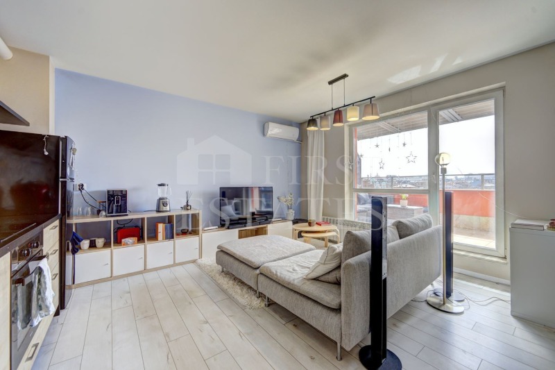 Zu verkaufen  2 Schlafzimmer Sofia , Zentar , 135 qm | 35403910 - Bild [2]