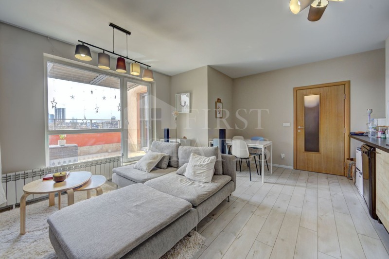 Zu verkaufen  2 Schlafzimmer Sofia , Zentar , 135 qm | 35403910