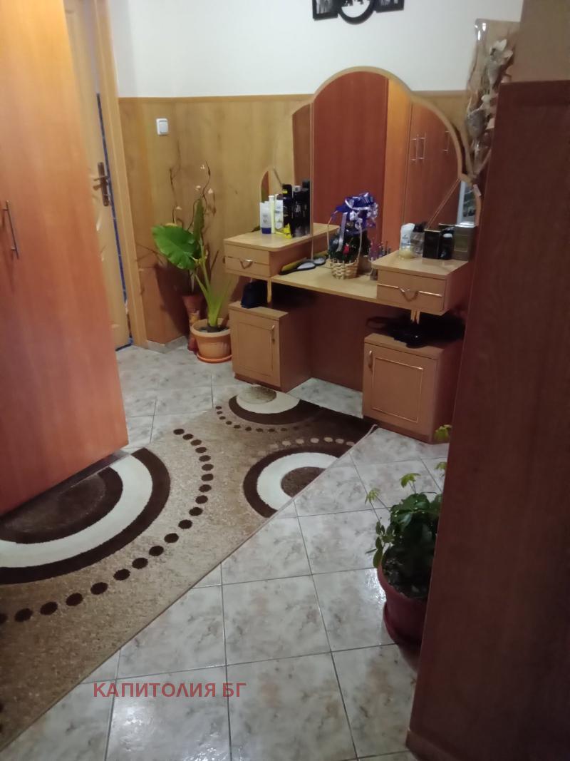 Продава  Етаж от къща град Кърджали , Веселчане , 140 кв.м | 56485098 - изображение [3]