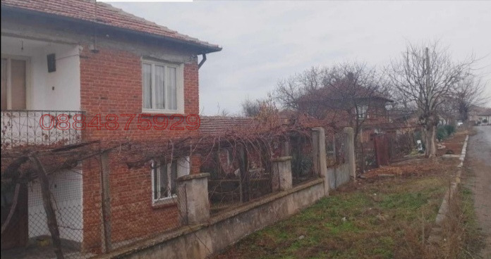 Продава КЪЩА, с. Николово, област Русе, снимка 2 - Къщи - 52782786
