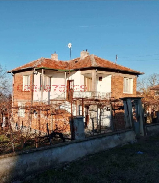 Продава КЪЩА, с. Николово, област Русе