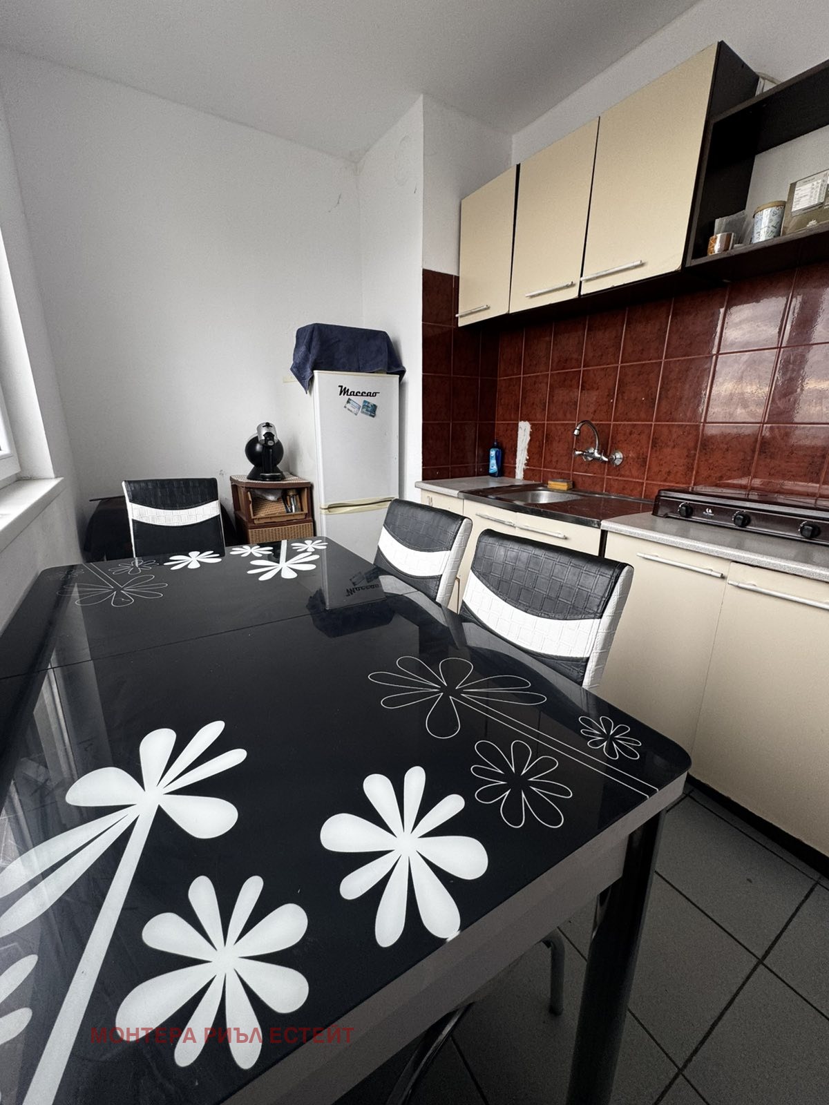 Продава 2-СТАЕН, гр. Варна, Кайсиева градина, снимка 2 - Апартаменти - 52571626