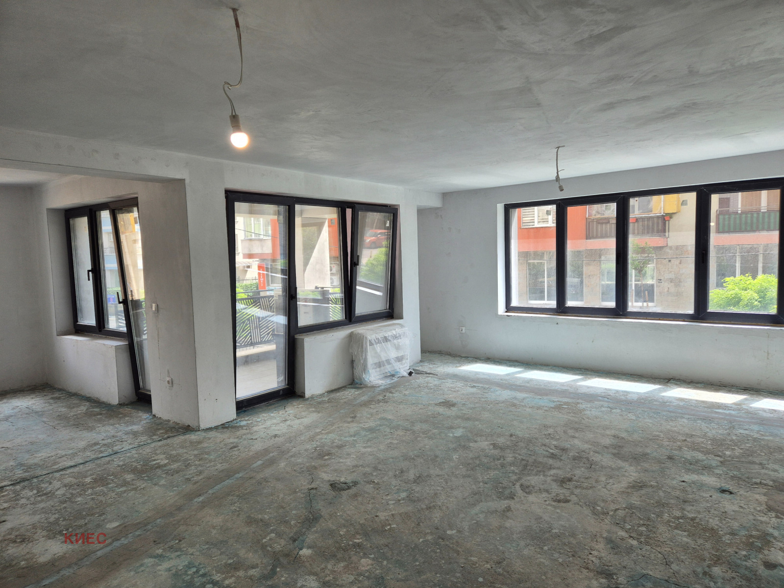 Продава 4-СТАЕН, гр. София, Манастирски ливади, снимка 2 - Апартаменти - 54577982