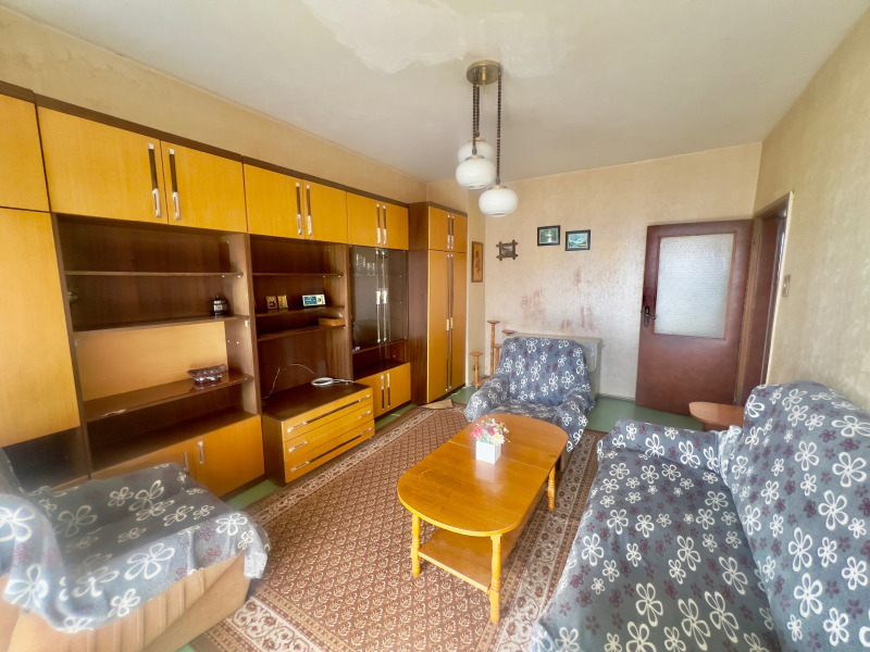 Продава 3-СТАЕН в град Пловдив, Изгрев - 63 кв.м / 88 000 € » 172 113.04 лв., ЕСТЕЙТ ПРО