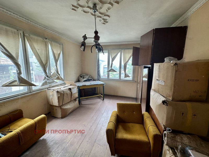 Продава ЕТАЖ ОТ КЪЩА в град Благоевград, Широк център - 115 кв.м / 100 000 € » 195 583.00 лв., СИТИ ПРОПЪРТИС