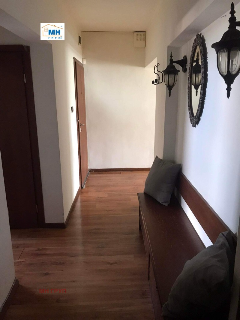 Na prodej  2 ložnice Sofia , Centar , 105 m2 | 88504233 - obraz [8]