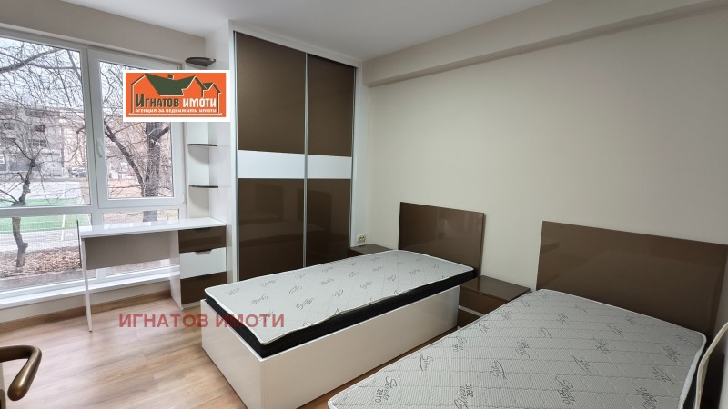 Продава  3-стаен град Пазарджик , Запад , 104 кв.м | 59140502 - изображение [6]