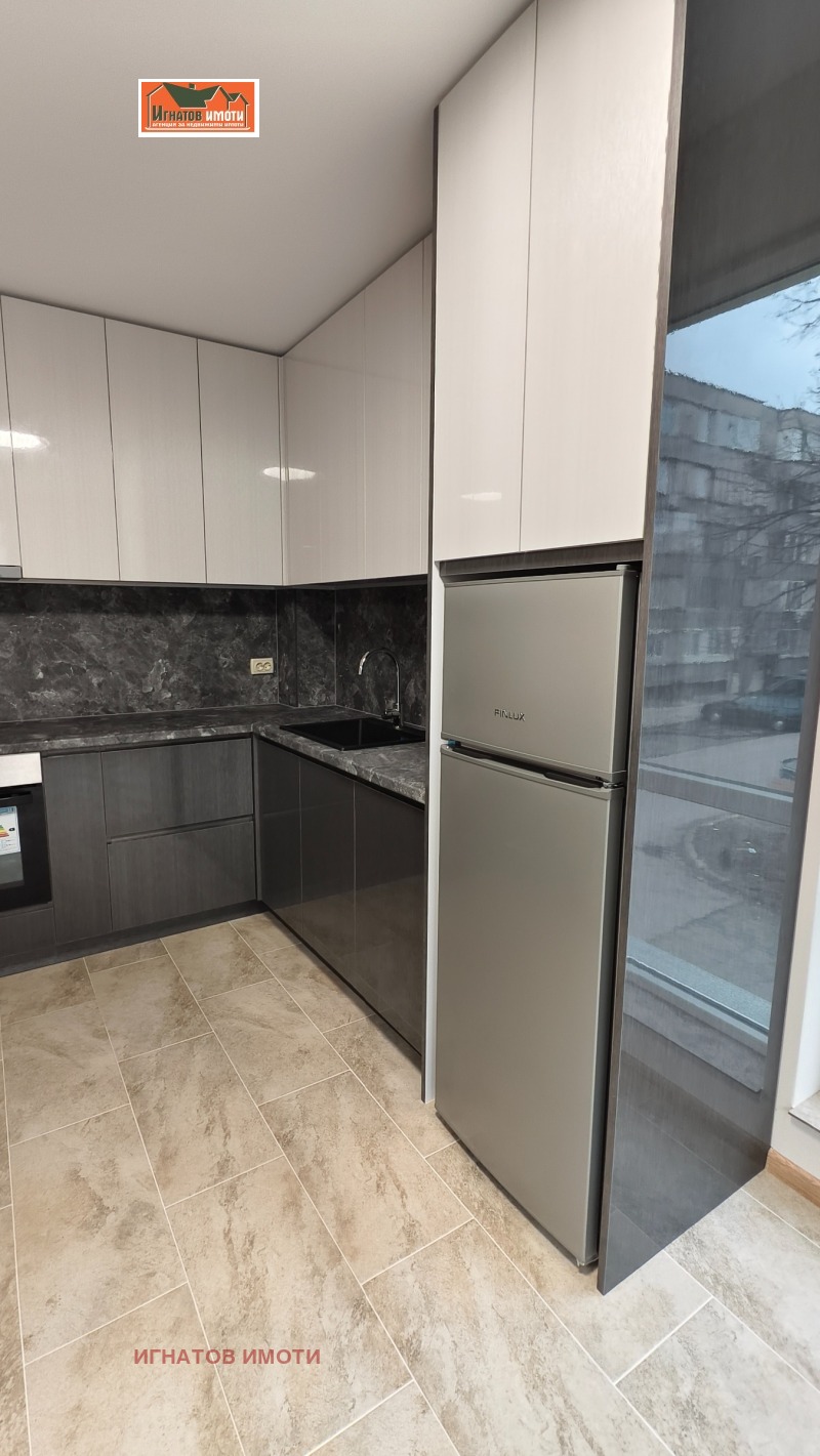 Продава  3-стаен град Пазарджик , Запад , 104 кв.м | 59140502 - изображение [5]