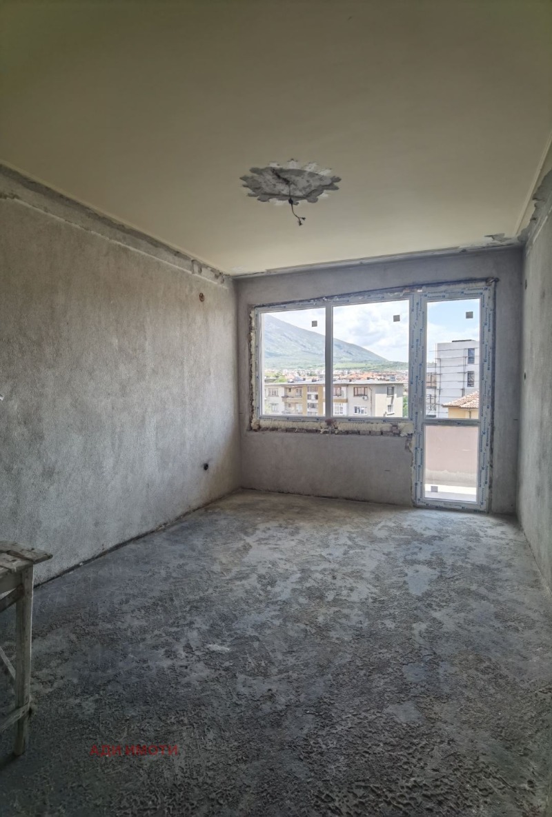 Продава  Многостаен област Пловдив , гр. Карлово , 111 кв.м | 40900890 - изображение [3]