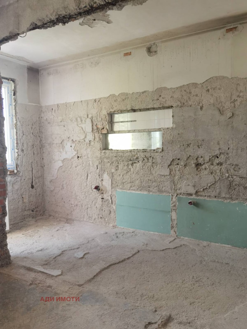 Продава  Многостаен област Пловдив , гр. Карлово , 111 кв.м | 40900890 - изображение [5]