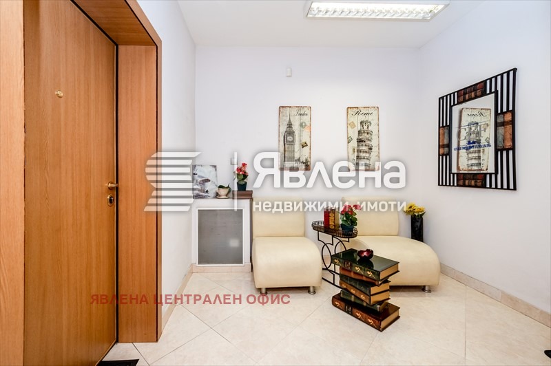 Продава ОФИС, гр. София, Център, снимка 9 - Офиси - 53686947