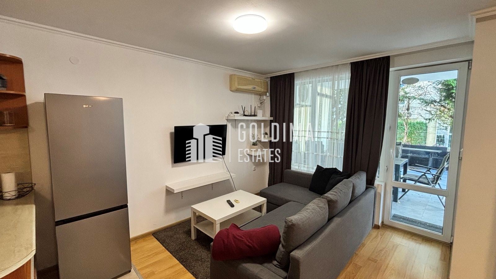 Продава МНОГОСТАЕН, гр. Бургас, Сарафово, снимка 3 - Апартаменти - 54210196