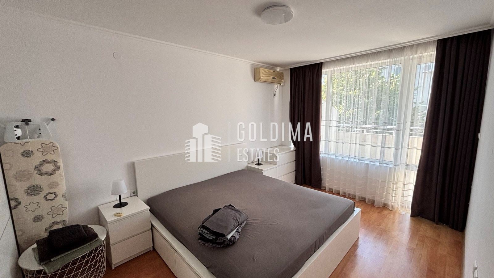 Продава МНОГОСТАЕН, гр. Бургас, Сарафово, снимка 4 - Апартаменти - 54210196