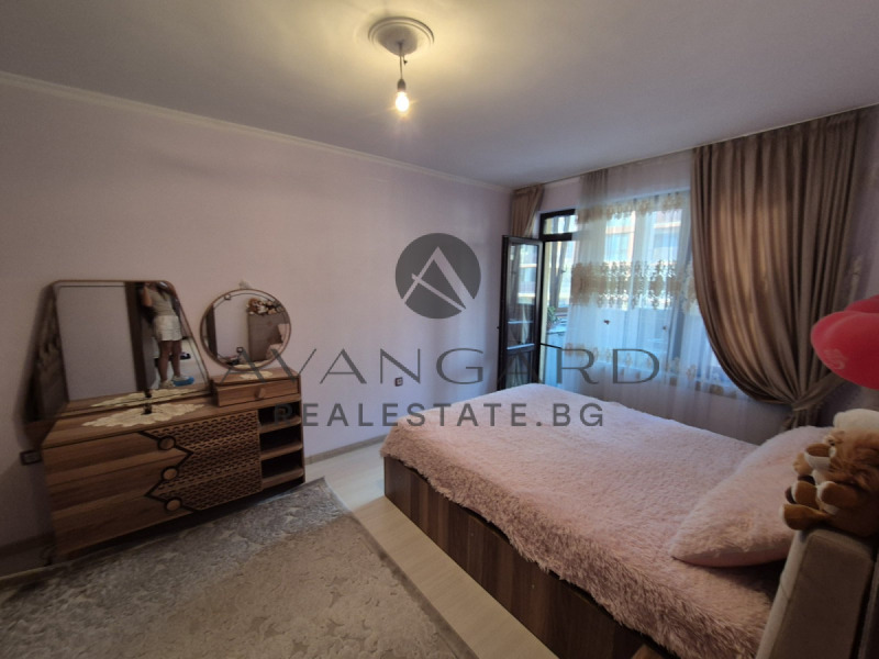 Продава  3-стаен град Пловдив , Остромила , 120 кв.м | 72068375 - изображение [7]