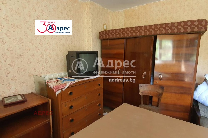 Продава КЪЩА, с. Падина, област Варна, снимка 11 - Къщи - 41940771