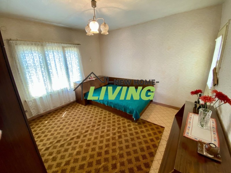 In vendita  Casa regione Plovdiv , Cheshnegirovo , 170 mq | 41021016 - Immagine [15]