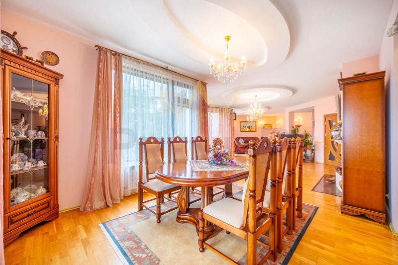 Продава КЪЩА, гр. Варна, Бриз, снимка 5 - Къщи - 52538780