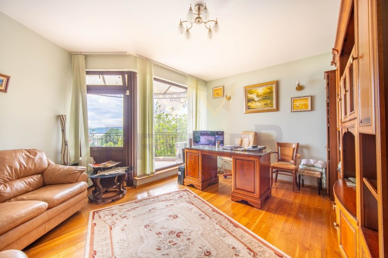 Продава КЪЩА, гр. Варна, Бриз, снимка 15 - Къщи - 52538780