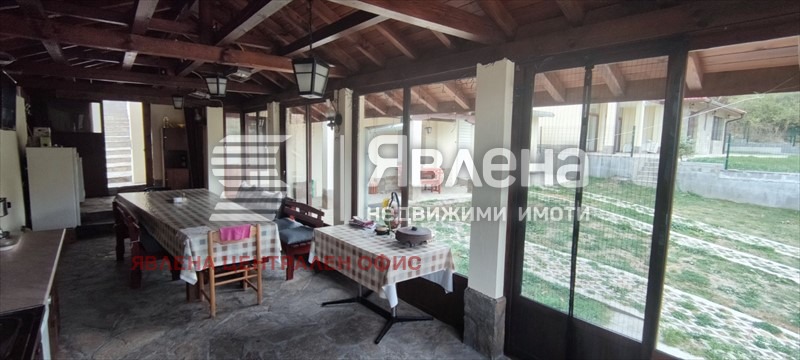 Продава КЪЩА, с. Голям извор, област Ловеч, снимка 4 - Къщи - 53713406