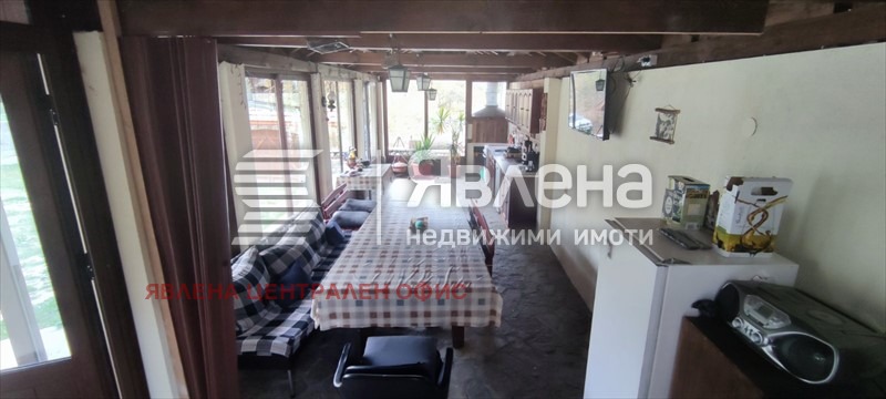 Продава КЪЩА, с. Голям извор, област Ловеч, снимка 2 - Къщи - 53713406