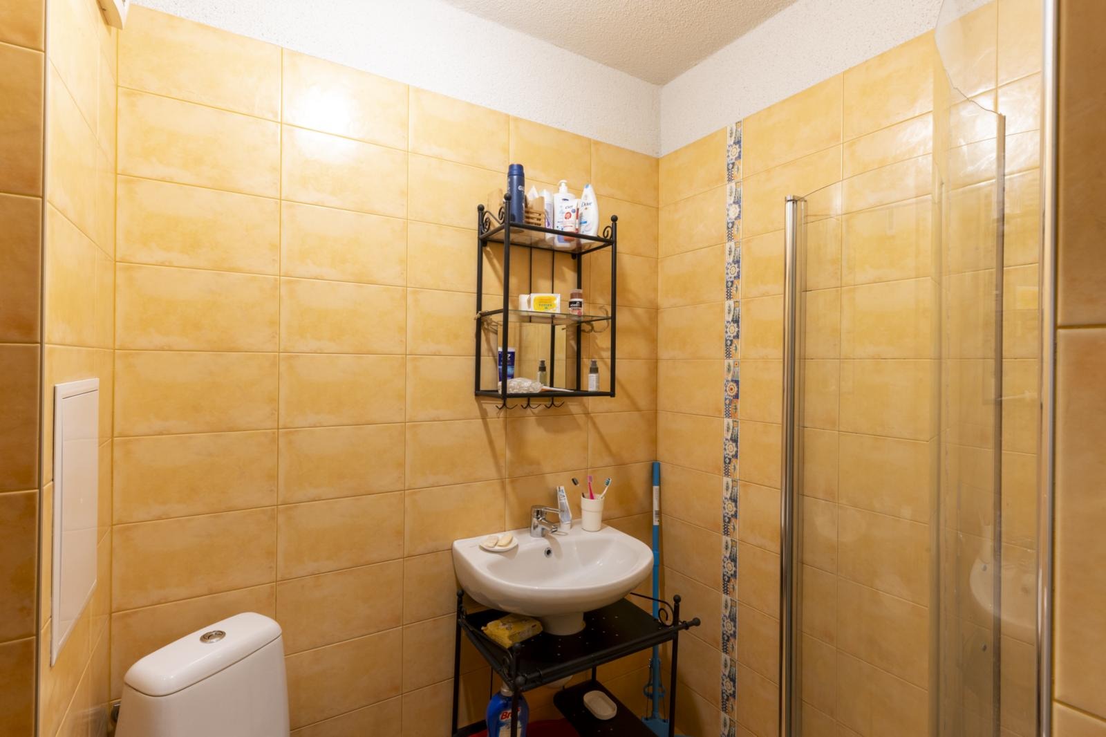 Продава МНОГОСТАЕН, гр. София, Дианабад, снимка 10 - Апартаменти - 54286370