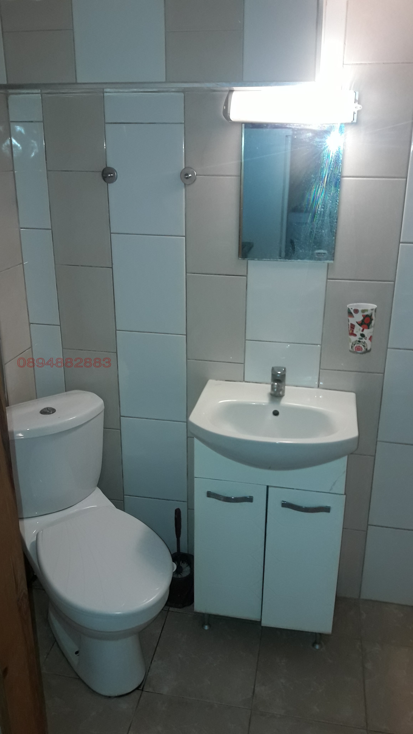 Продава ЕТАЖ ОТ КЪЩА, гр. Пловдив, Кючук Париж, снимка 3 - Етаж от къща - 56090057