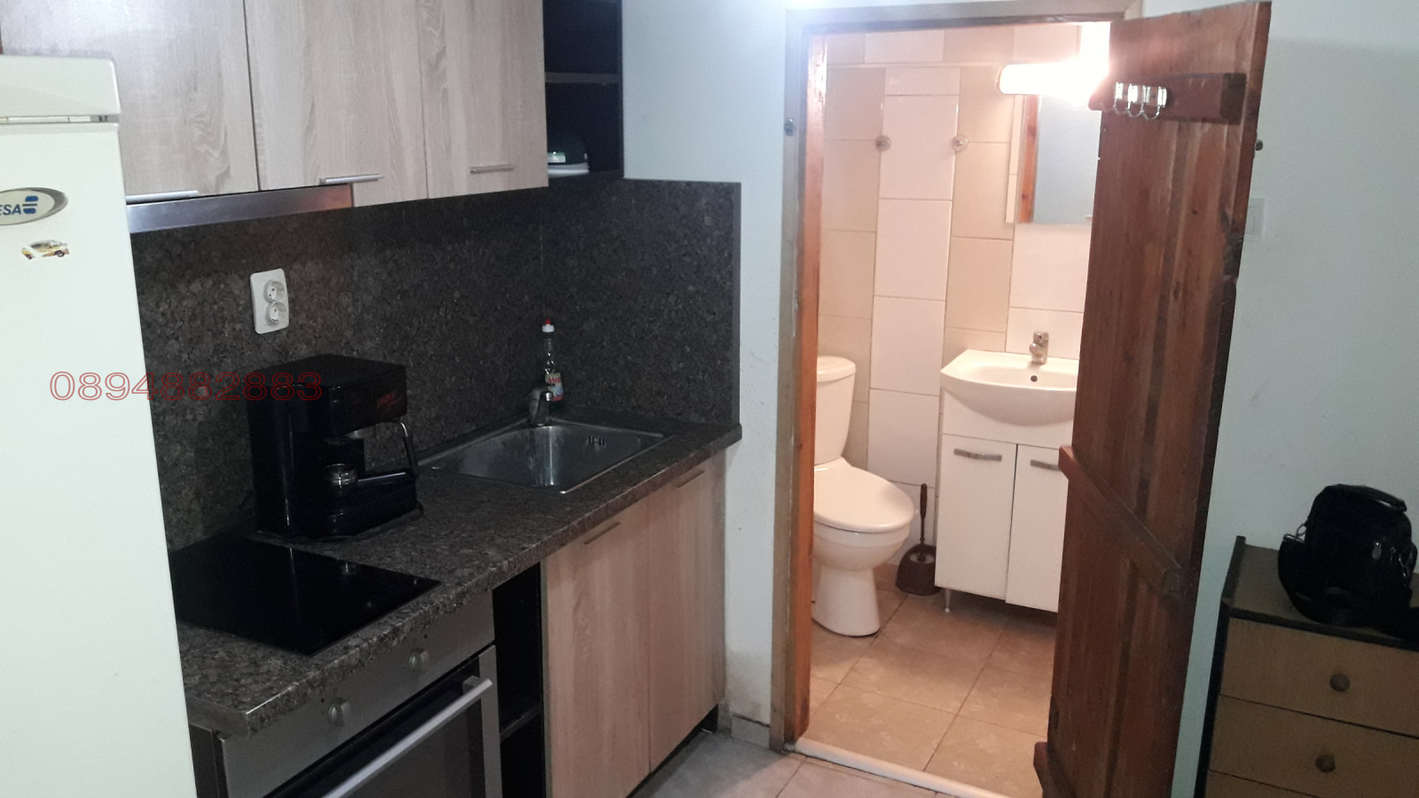 Продава ЕТАЖ ОТ КЪЩА, гр. Пловдив, Кючук Париж, снимка 2 - Етаж от къща - 56090057