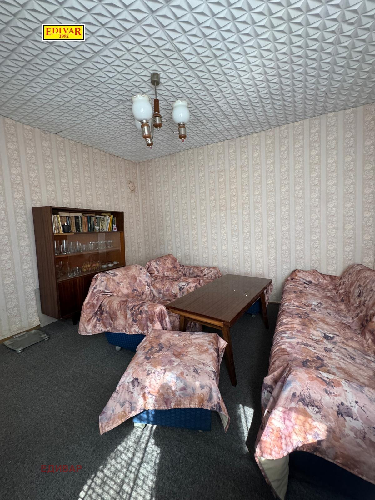 Продава КЪЩА, гр. Генерал Тошево, област Добрич, снимка 6 - Къщи - 56149493