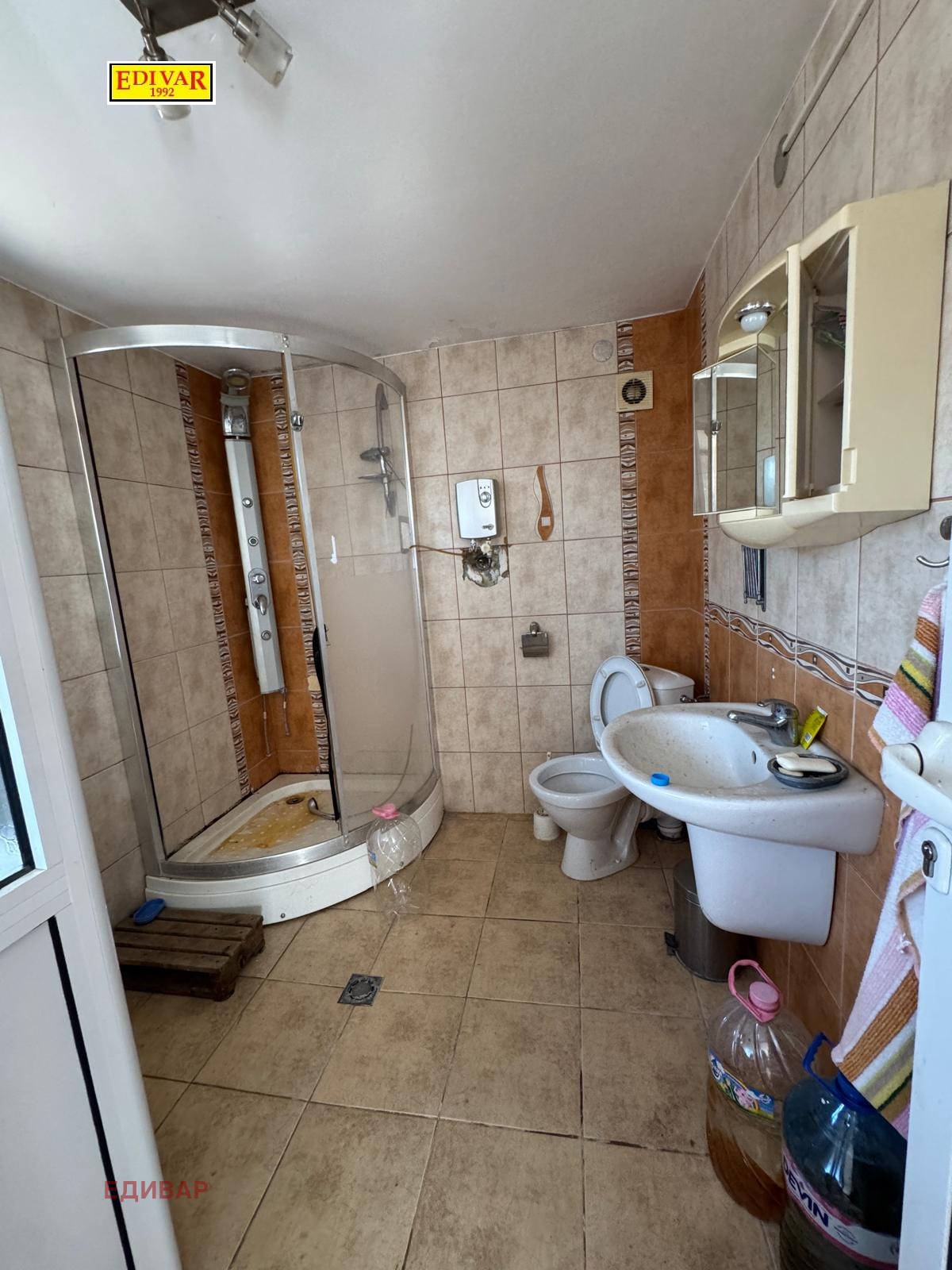 Продава КЪЩА, гр. Генерал Тошево, област Добрич, снимка 14 - Къщи - 56149493