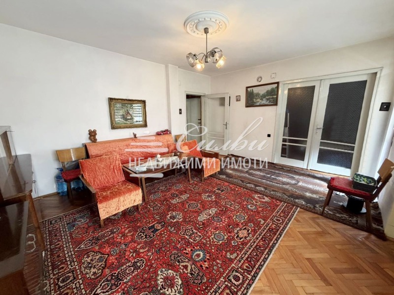 Продава 4-СТАЕН в град Шумен, Център - 102 кв.м / 142 000 € » 277 727.86 лв., НЕДВИЖИМИ ИМОТИ СИЛВИ