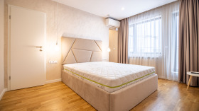 2 bedroom Vitosha, Sofia 4