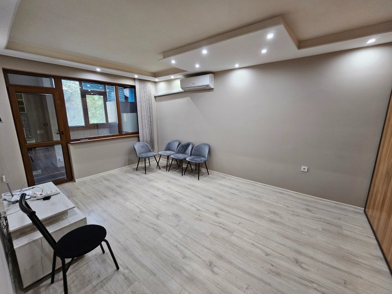 Na prodej  1 ložnice Dobrič , Dobrotica - Varnenska , 48 m2 | 62452873 - obraz [2]