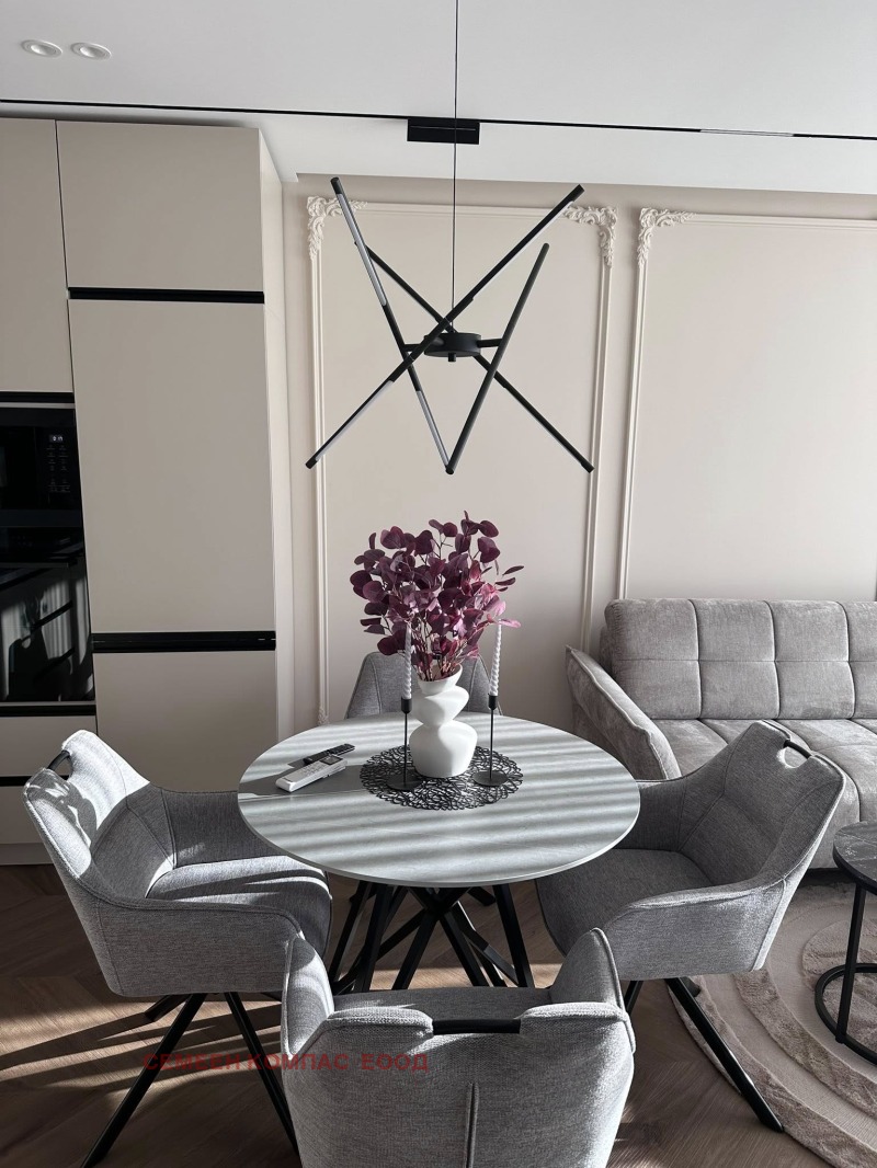 Продава 2-СТАЕН, гр. Пловдив, Остромила, снимка 3 - Апартаменти - 52722551